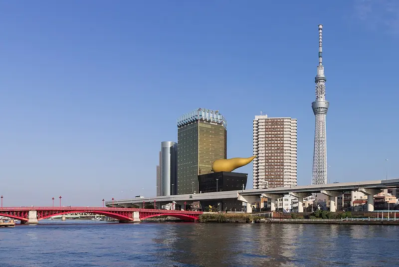 Cầu Azuma, toà nhà Asahi và Skytree